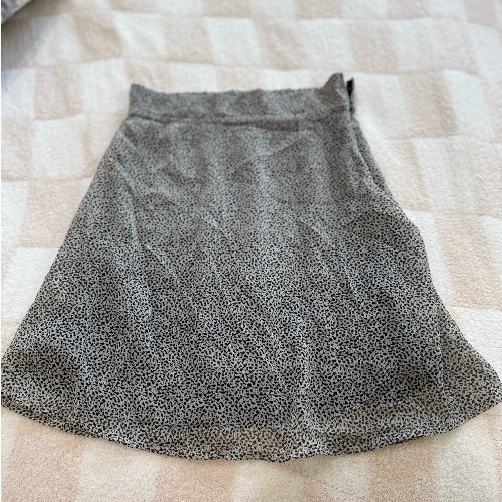 Elegant Gray Patterned Women's Skirt